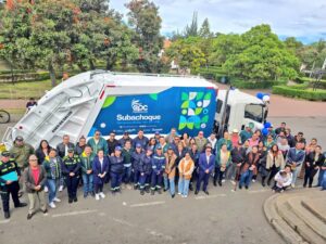 Más vehículos compactadores para municipios de categoría 5 y 6, con el fin de cualificar la recolección de residuos sólidos