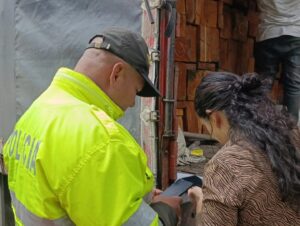 Duro golpe al tráfico ilegal de madera en Ubaté