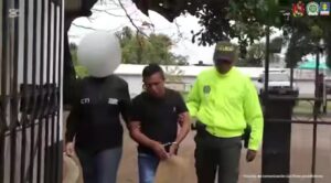 Cayó otro profesor acusado de violar a una niña en el salón de clases