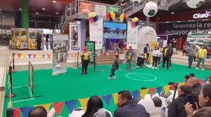 Metegol, garotas y free style en el mes del padre