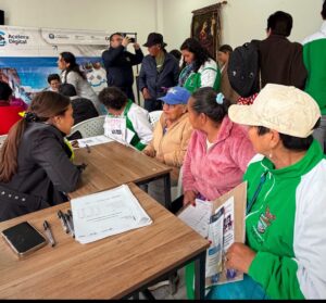 Cerca de 1.000 mujeres rurales se capacitan en habilidades digitales en Cundinamarca